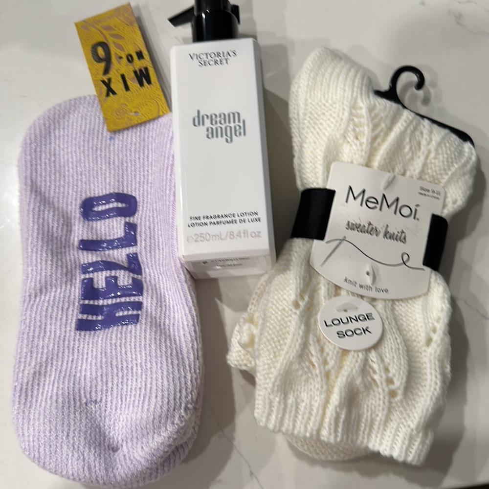 Bundle - Sweater Knit Socks, Hello Weekend Slipper Socks & VS Dream Angel Lotion